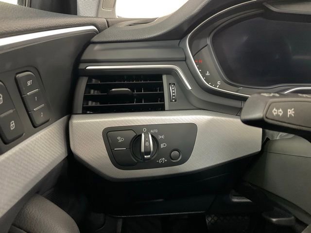 Used 2018 Audi A4 2.0T Premium Plus w/ Premium Plus Package image 20