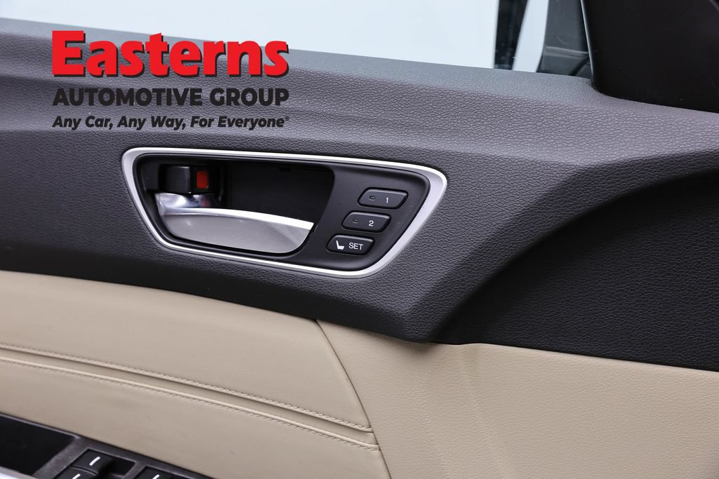 Used 2020 Acura TLX FWD image 21