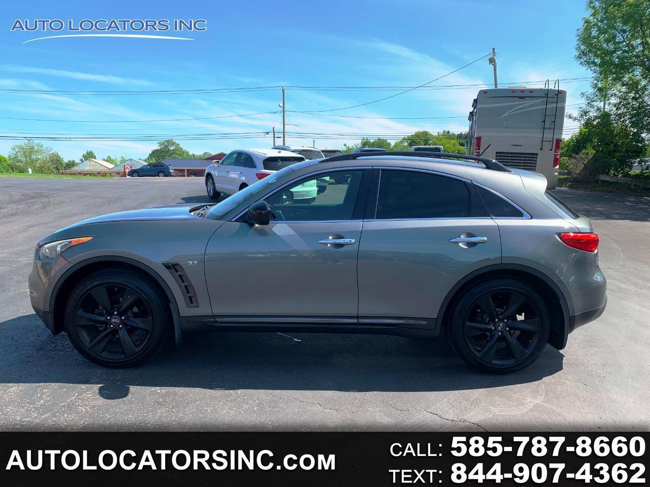 Used 2016 INFINITI QX70 AWD image 1