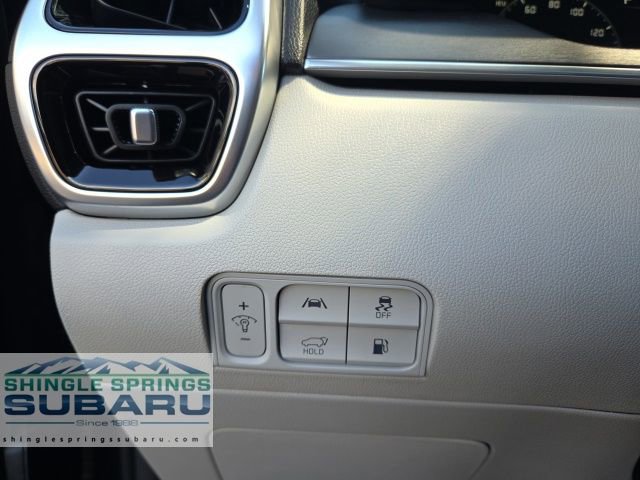 Used 2023 Kia Sorento SX Prestige image 38