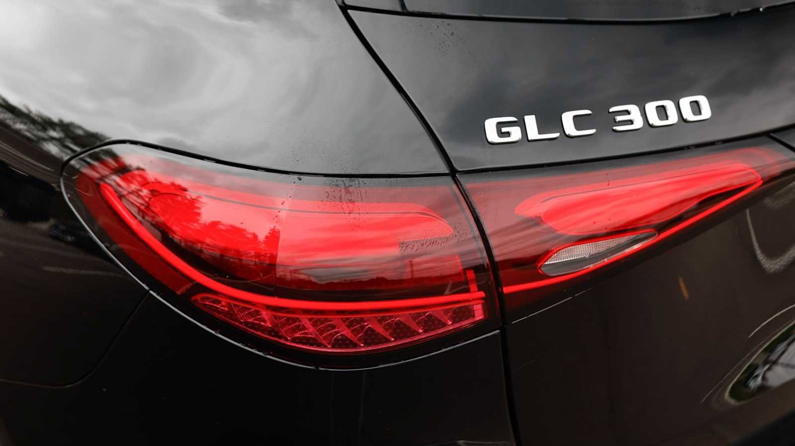 New 2026 Mercedes-Benz GLC 300 4MATIC image 10