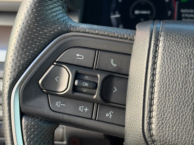 Used 2024 Toyota Tacoma TRD Off-Road AWD/4WD image 20