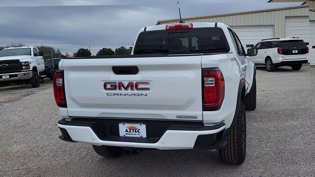 New 2026 GMC Canyon Elevation image 7
