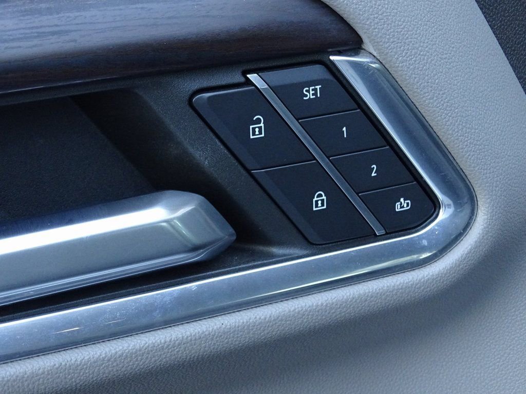 Used 2024 GMC Sierra 2500 SLT w/ SLT Convenience Package image 13