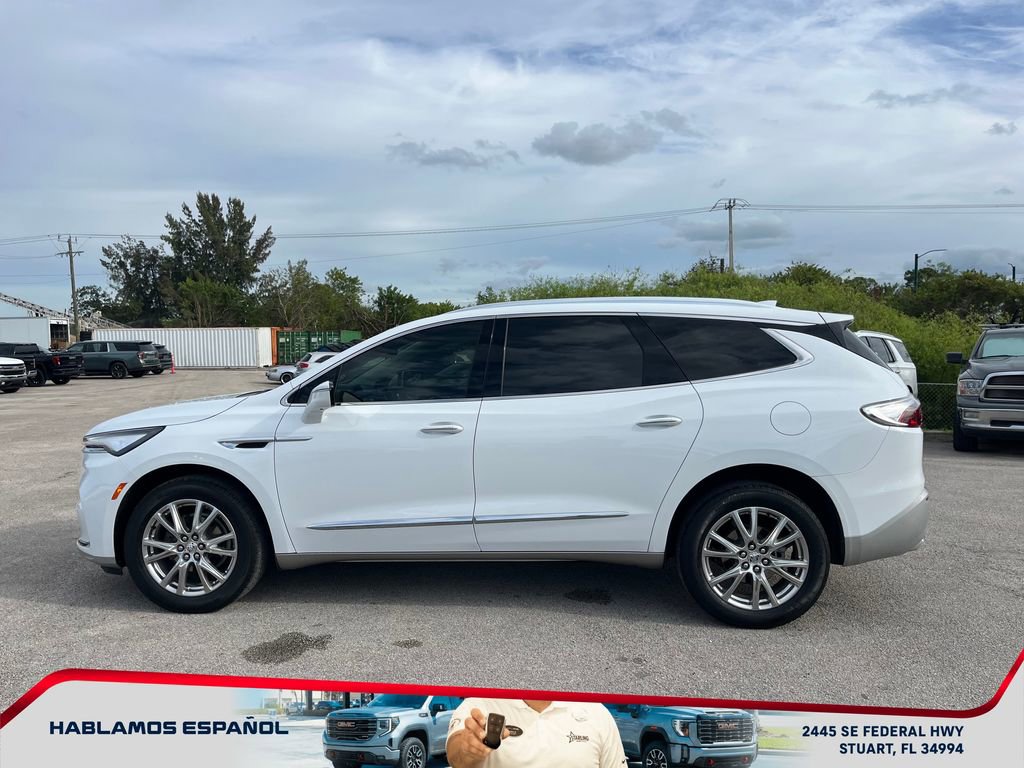 Used 2023 Buick Enclave Premium w/ Experience Buick Package image 4