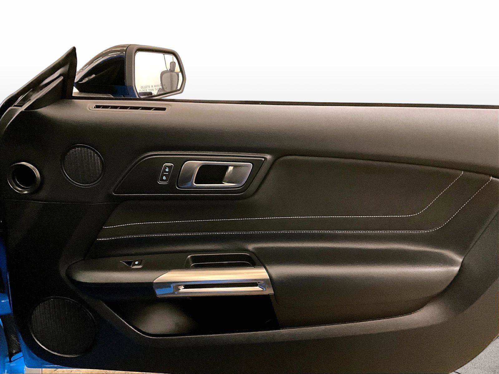 Certified 2017 Ford Mustang Shelby GT350 w/ Electronics Package RWD image 23