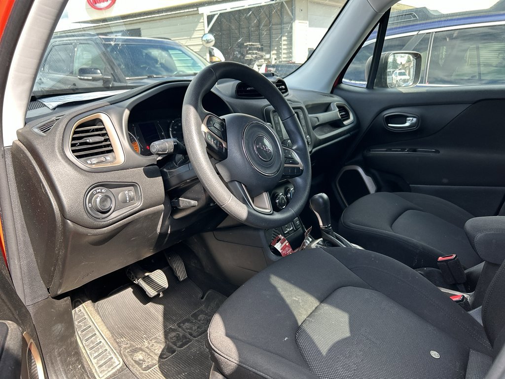 Used 2016 Jeep Renegade Sport w/ Power & Air Group FWD image 7