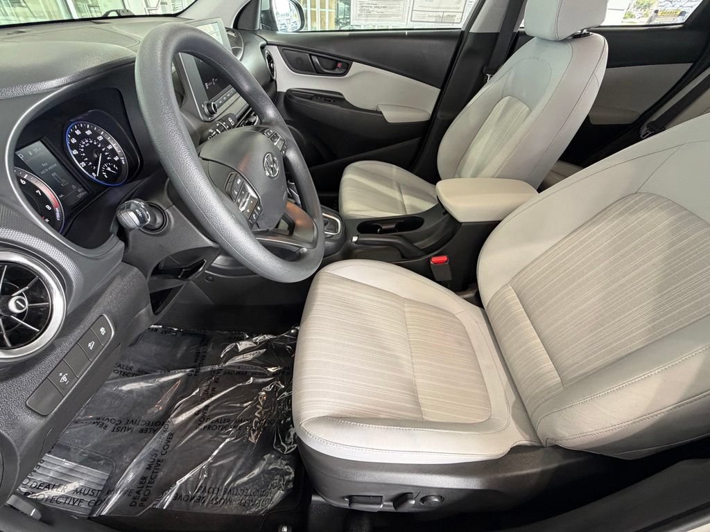 Used 2023 Hyundai Kona SEL FWD image 20