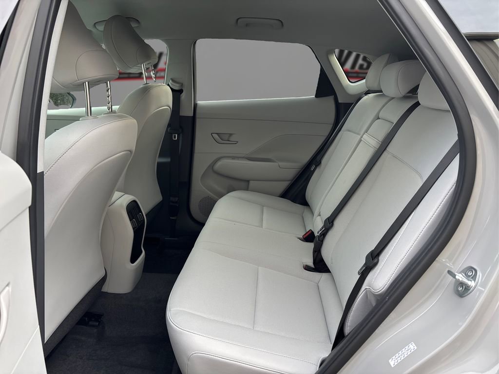 Used 2024 Hyundai Kona SEL w/ Convenience Package image 10