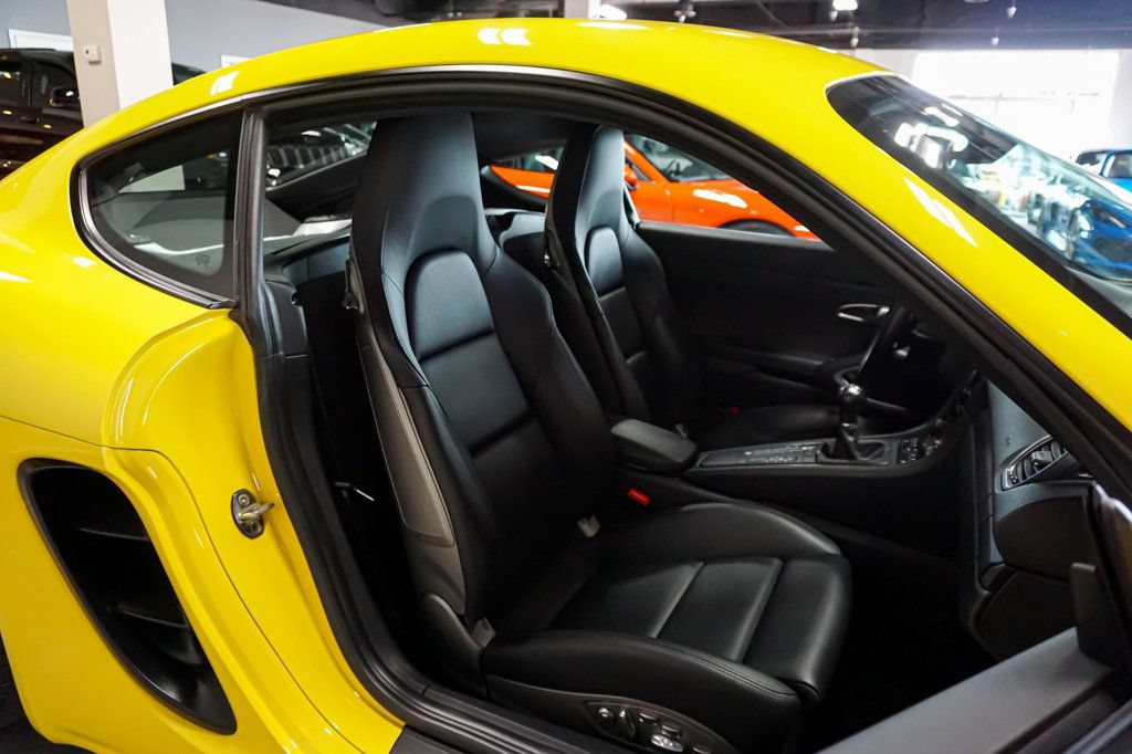 Used 2019 Porsche 718 Cayman RWD image 33