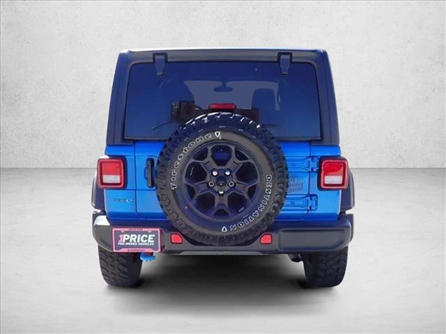 Used 2023 Jeep Wrangler Unlimited w/ Cold Weather Group AWD/4WD image 3