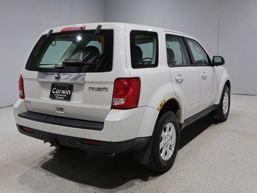 Used 2011 MAZDA Tribute i Sport FWD image 2