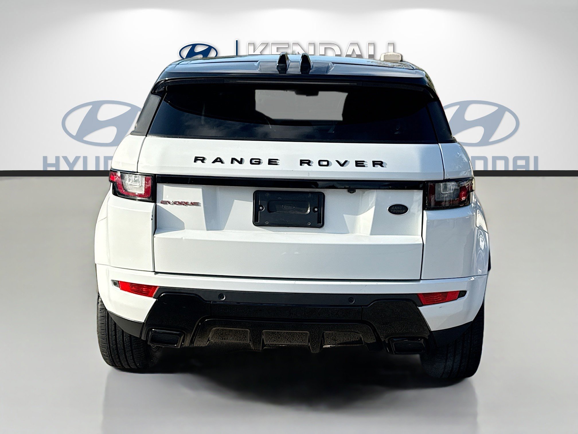 Used 2018 Land Rover Range Rover Evoque HSE Dynamic image 5