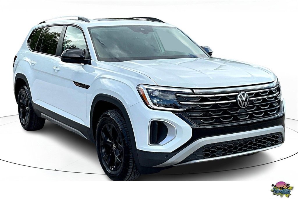 Certified 2025 Volkswagen Atlas Peak Edition SE