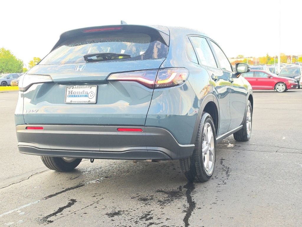 Certified 2025 Honda HR-V LX image 8