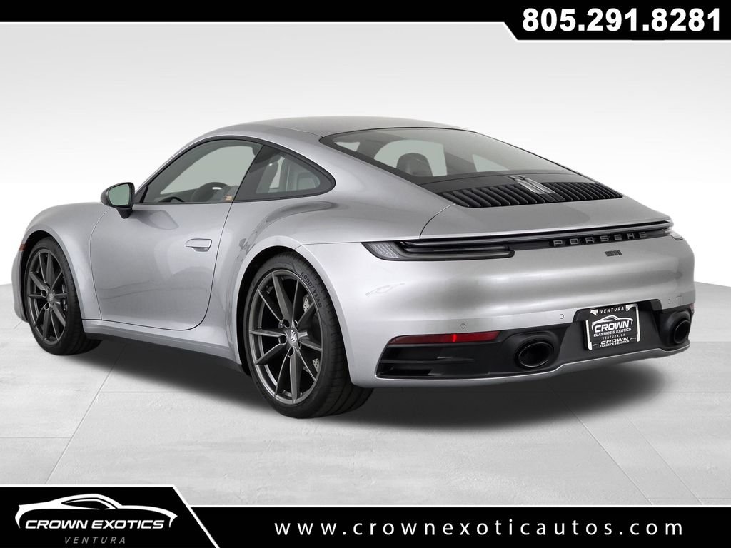 Used 2023 Porsche 911 Carrera T RWD image 5