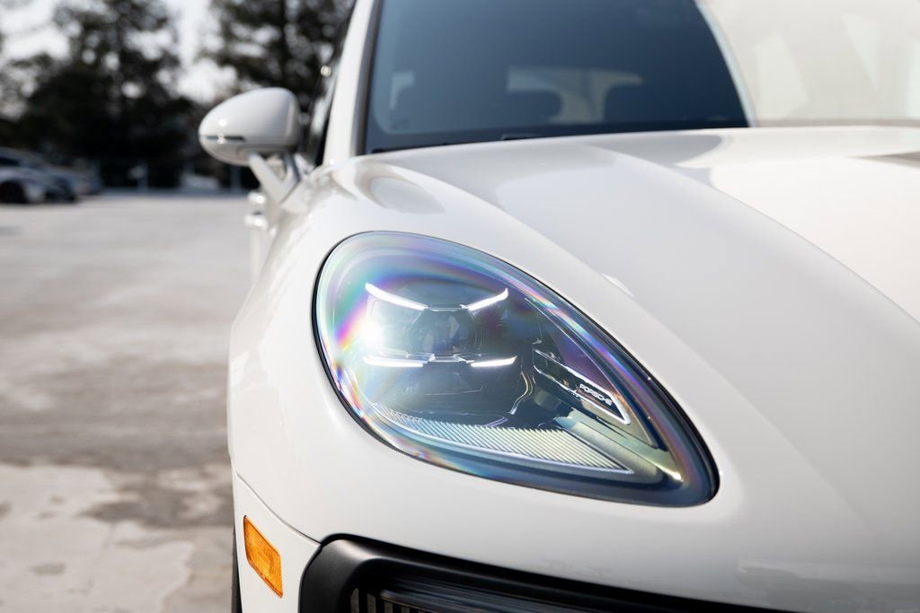 New 2026 Porsche Macan S AWD/4WD image 13