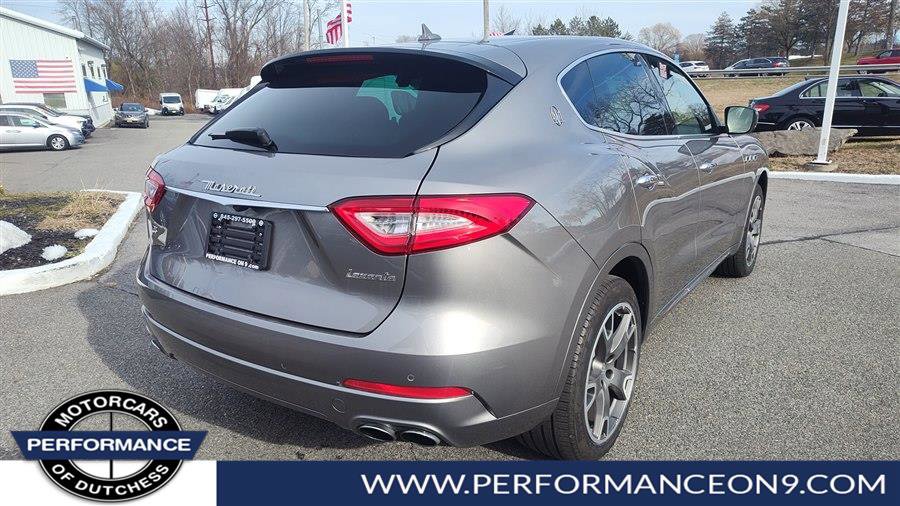 Used 2019 Maserati Levante image 3