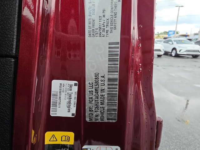 Used 2021 Jeep Gladiator Sport AWD/4WD image 32