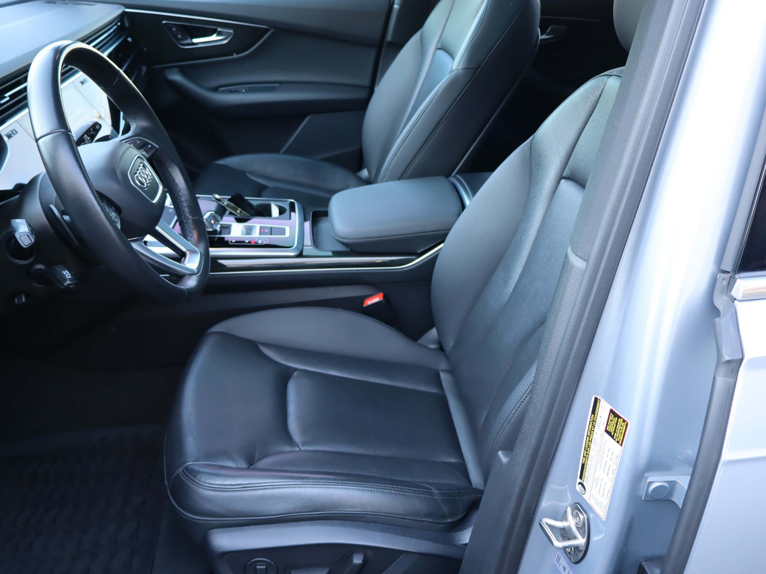 Used 2021 Audi Q7 2.0T Premium Plus w/ Executive Package AWD/4WD image 17