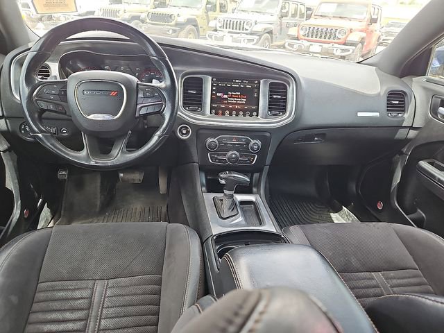 Used 2017 Dodge Charger R/T RWD image 12