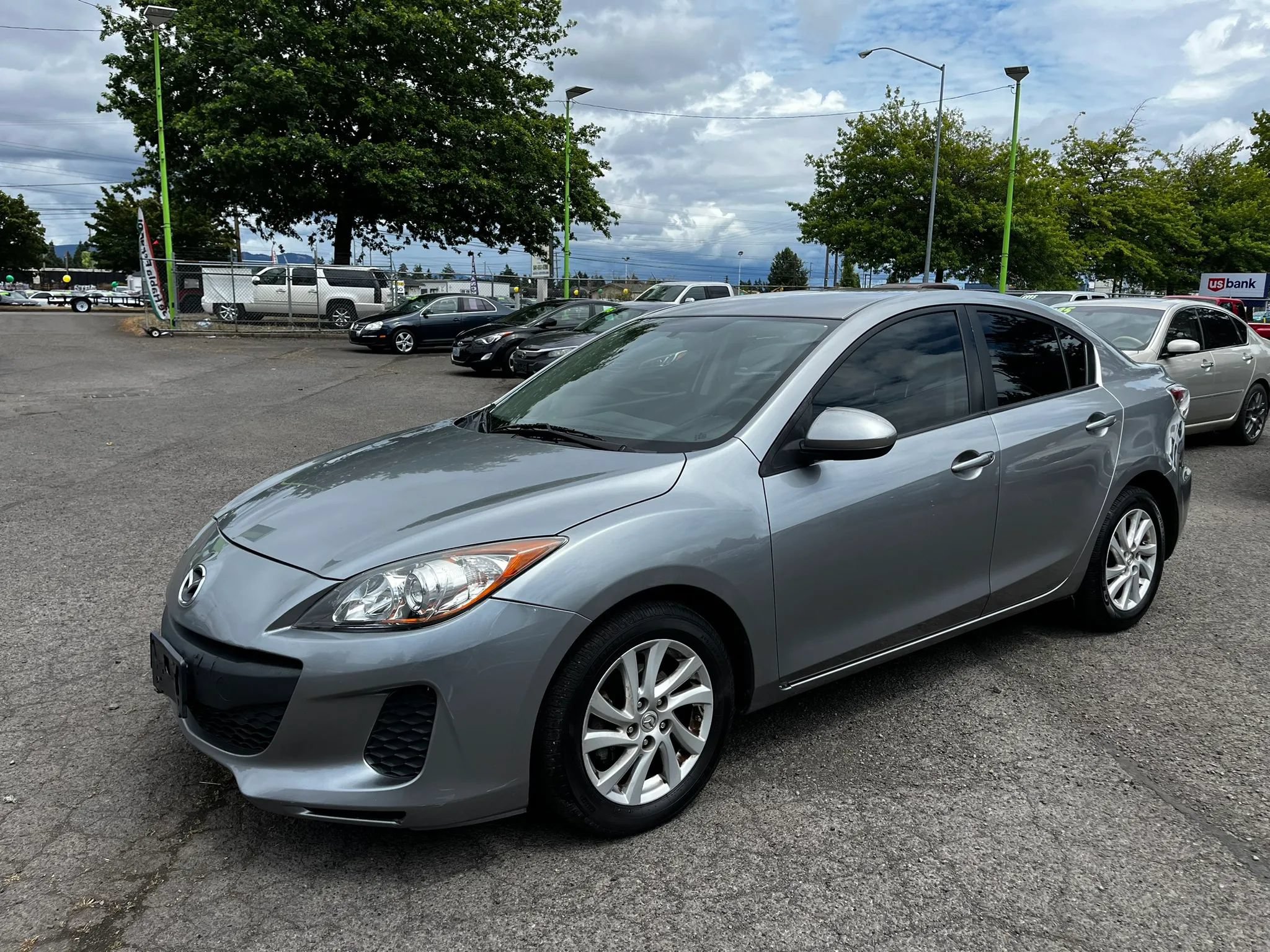 Used 2012 MAZDA MAZDA3 i Touring FWD image 7