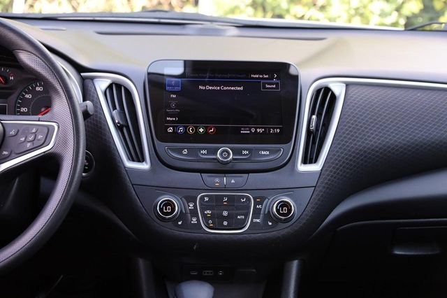 Used 2024 Chevrolet Malibu LT FWD image 23