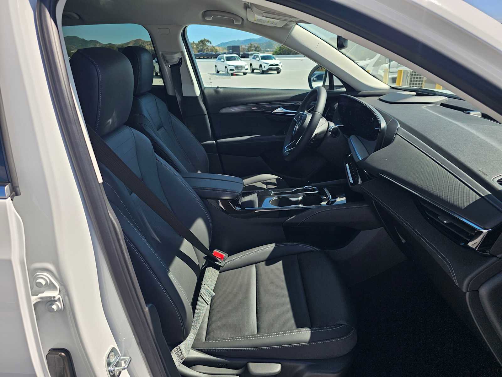 Used 2025 Buick Envision Preferred image 10