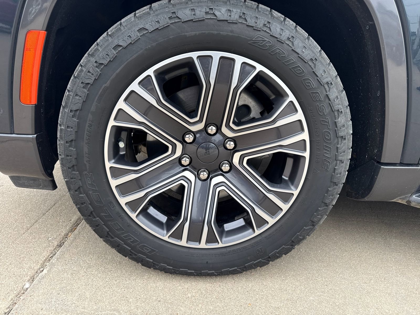 Used 2022 Jeep Wagoneer Series III w/ Convenience Group I image 27