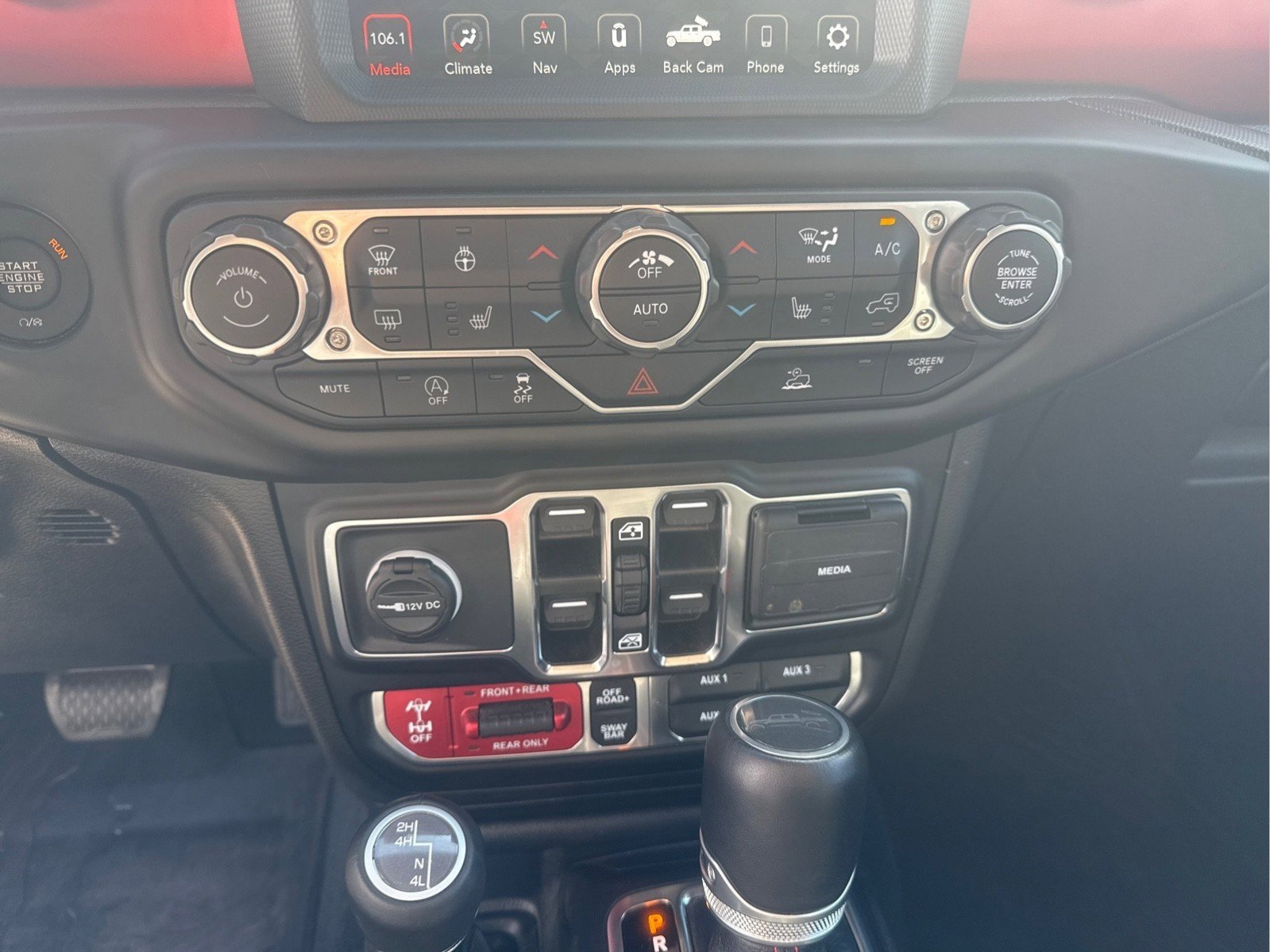 Used 2022 Jeep Gladiator Rubicon w/ LED Lighting Group image 15