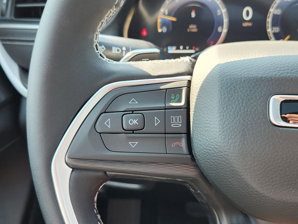 New 2025 Jeep Grand Cherokee Laredo X w/ Trailer Tow Package image 18