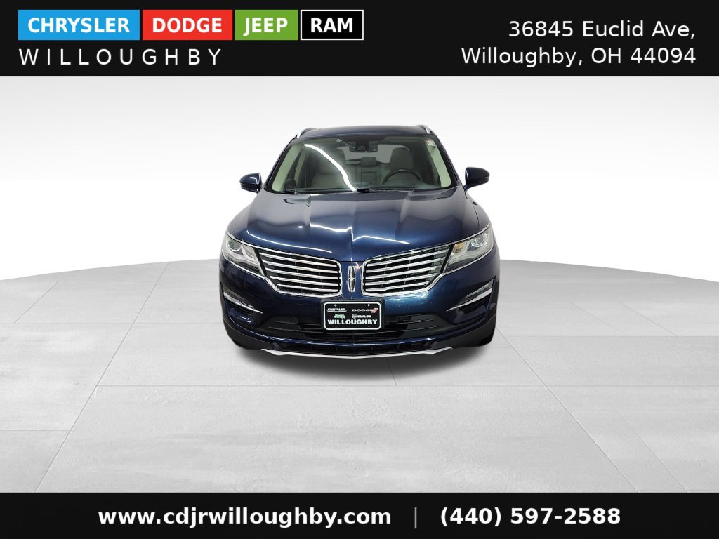 Used 2017 Lincoln MKC Reserve w/ Lincoln MKC Climate Package AWD/4WD image 2