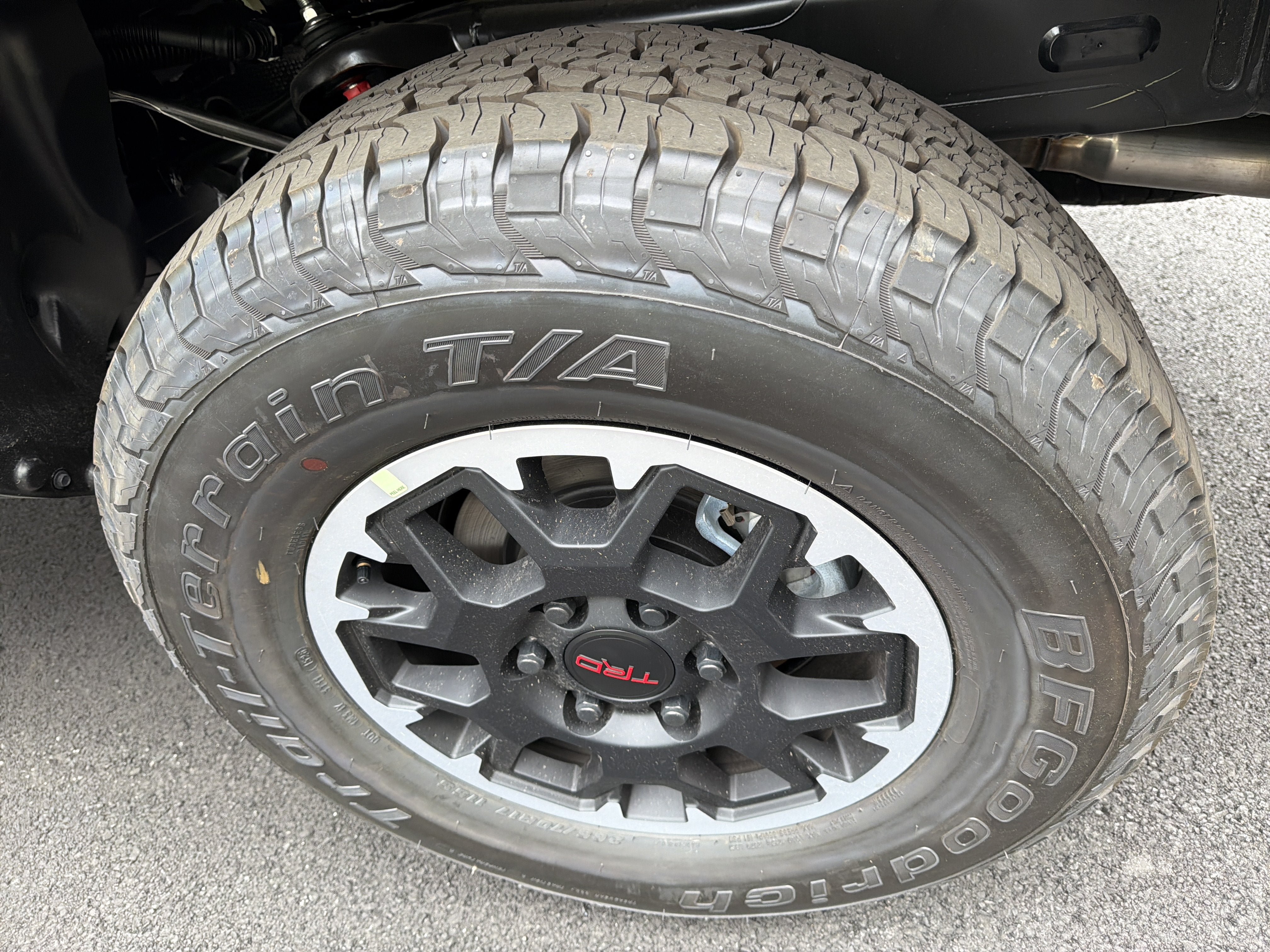 New 2026 Toyota Tacoma TRD Off-Road AWD/4WD image 9