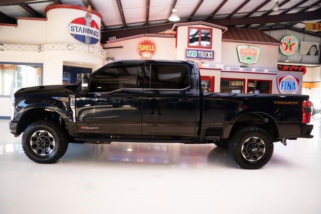 Used 2024 Ford F250 King Ranch w/ Tremor Off-Road Package image 5