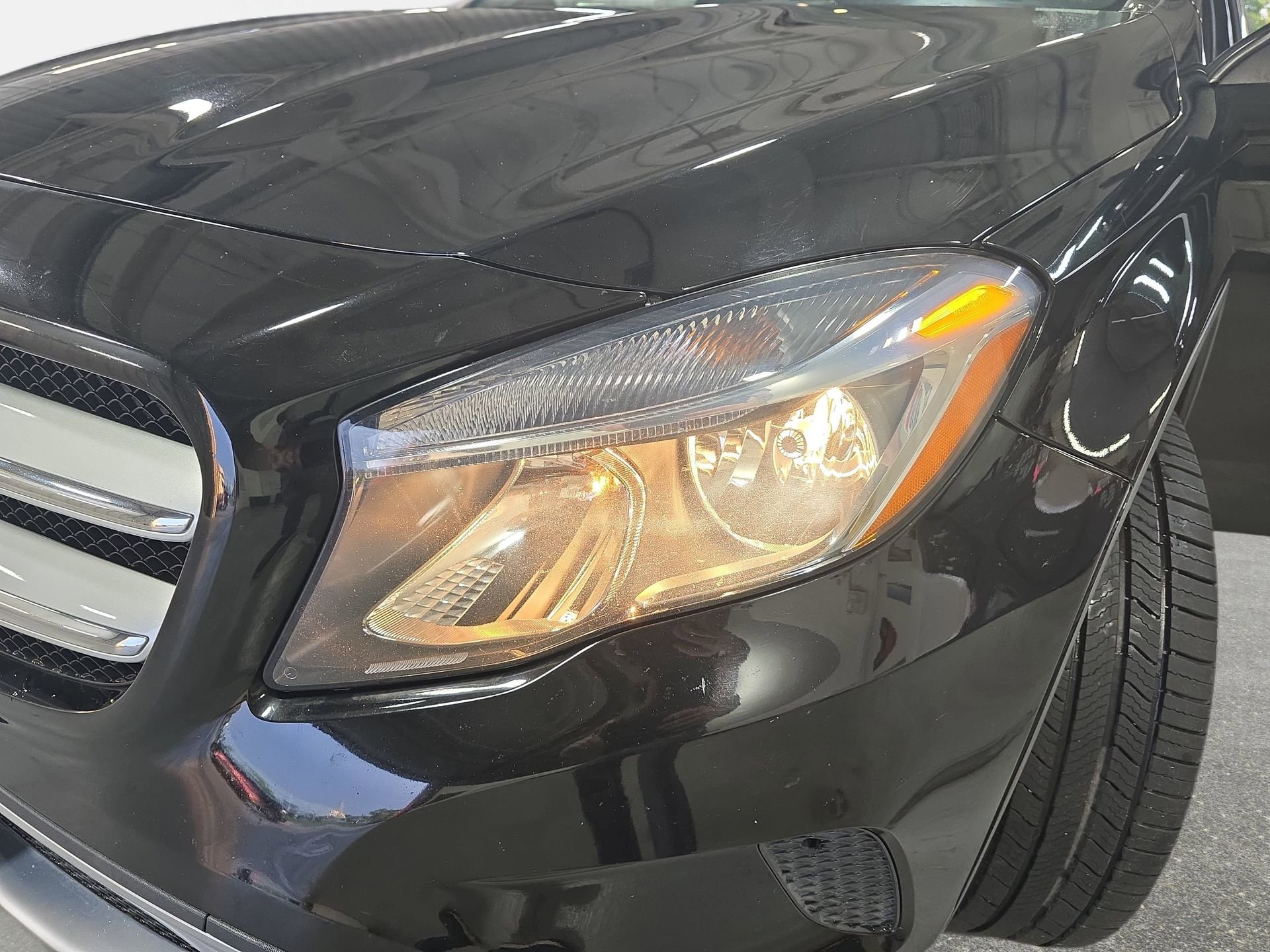 Certified 2016 Mercedes-Benz GLA 250 4MATIC image 28