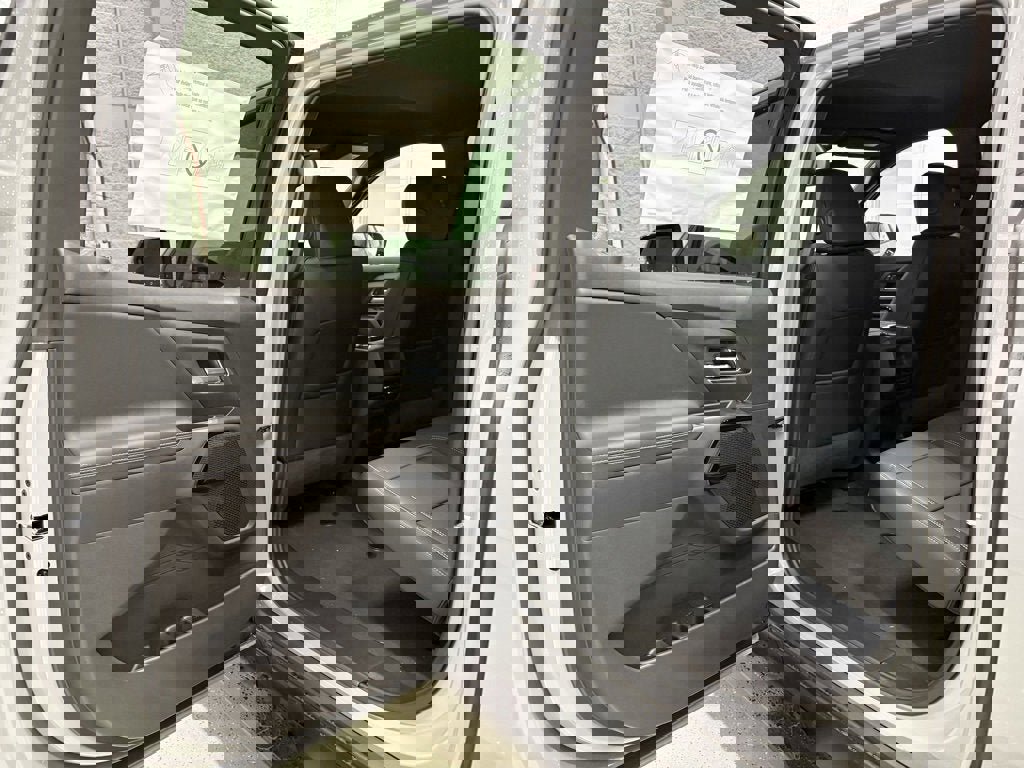 New 2026 Chevrolet Silverado EV LT image 29