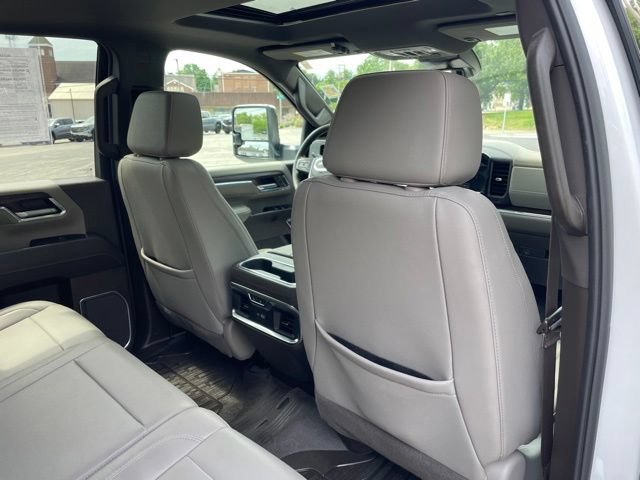 Used 2024 GMC Sierra 2500 SLT w/ SLT Premium Package AWD/4WD image 38