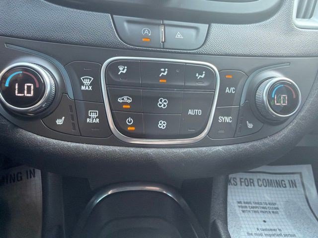 Used 2024 Chevrolet Malibu LT FWD image 28