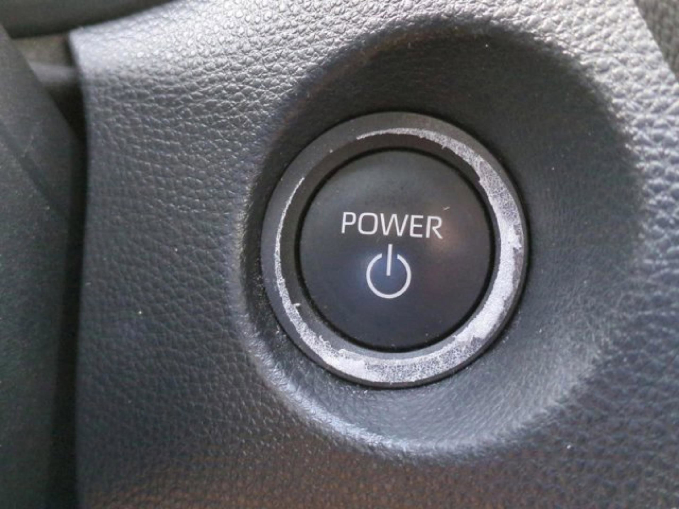 Used 2024 Toyota Corolla Cross S AWD/4WD image 30