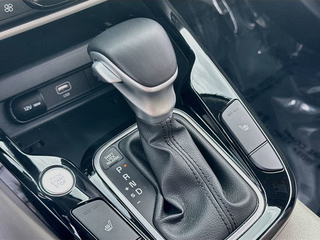 Certified 2023 Kia Soul EX FWD image 17
