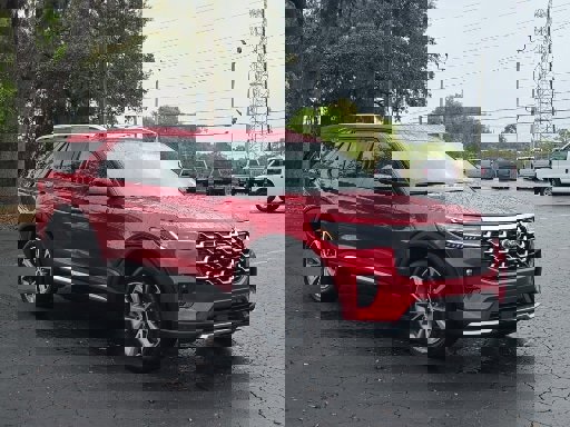 Certified 2025 Ford Explorer Platinum w/ Ultimate Package image 14