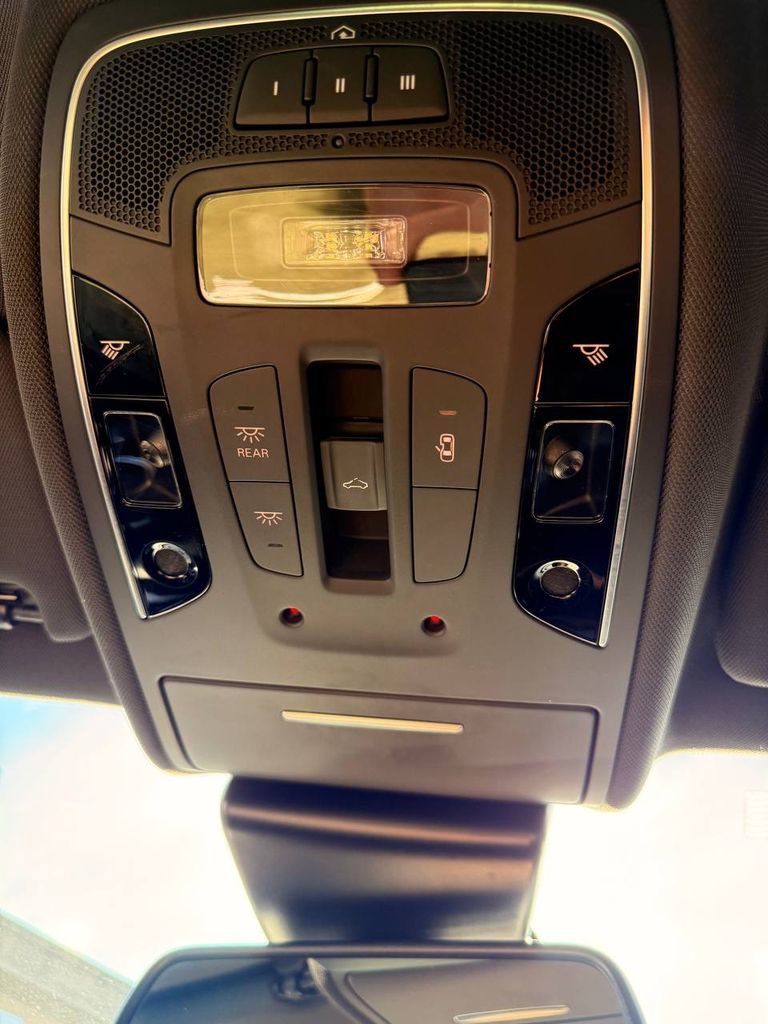 Used 2017 Audi RS 7 Performance w/ Driver Assistance Package image 39