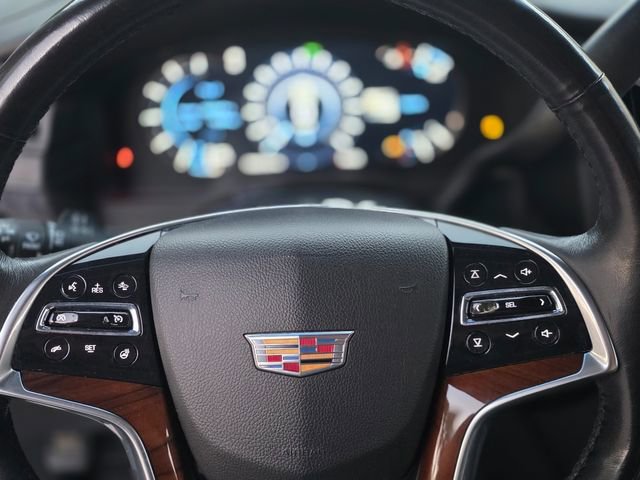Used 2018 Cadillac Escalade ESV Luxury RWD image 36