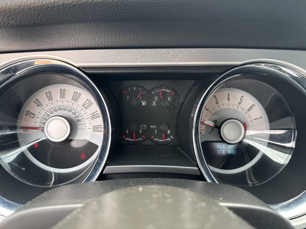 Used 2011 Ford Mustang Premium w/ Electronics Pkg image 17