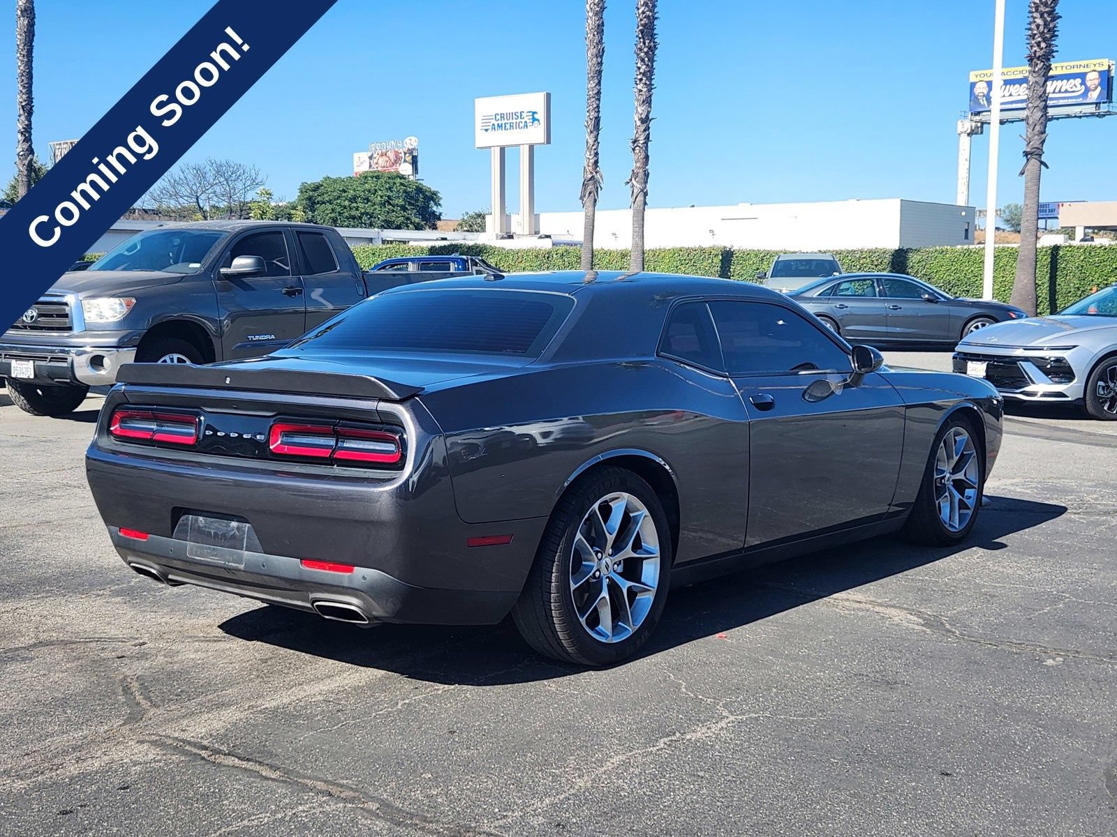 Used 2022 Dodge Challenger GT RWD image 7
