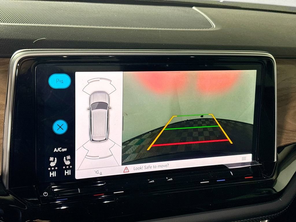 New 2026 Volkswagen Atlas SE image 16