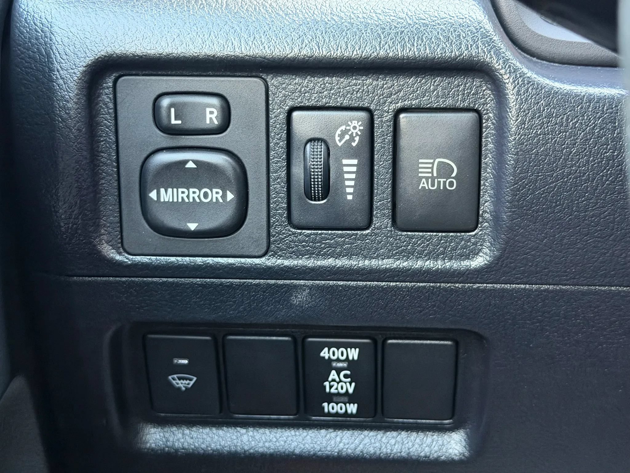 Used 2020 Toyota 4Runner TRD Off-Road Premium w/ Moonroof Package AWD/4WD image 22