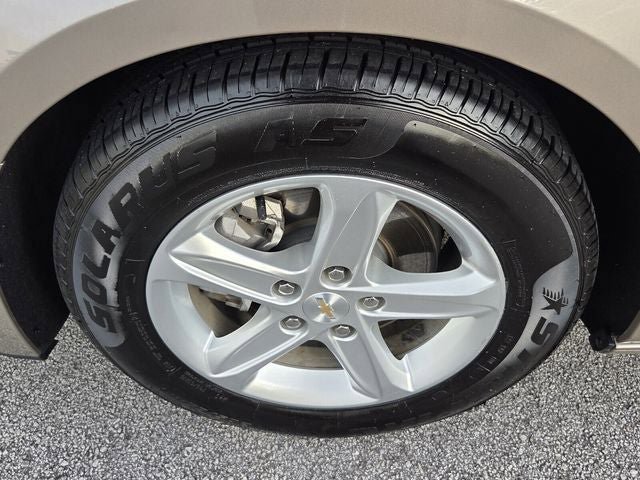 Used 2024 Chevrolet Malibu LT FWD image 9