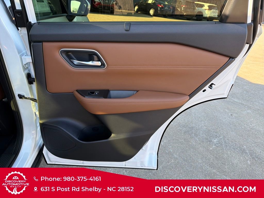 New 2026 Nissan Rogue Platinum w/ Platinum Premium Package image 38