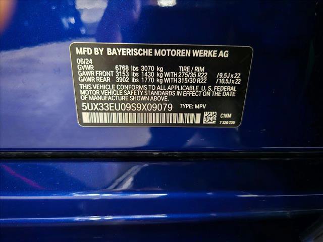 Certified 2025 BMW X5 M60i w/ Executive Package image 25